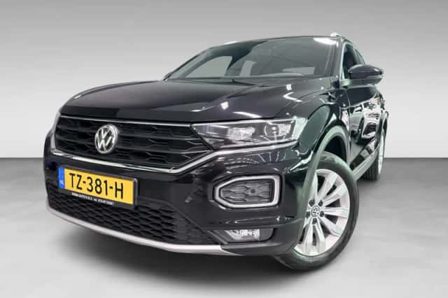 Volkswagen T-Roc (2018) thumbnail 1