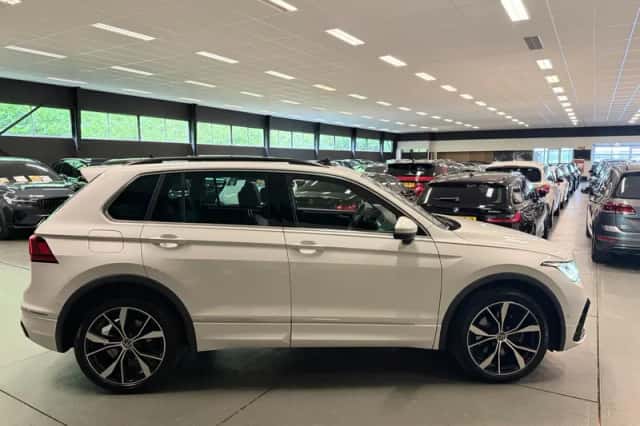 Volkswagen Tiguan (2022) thumbnail 4