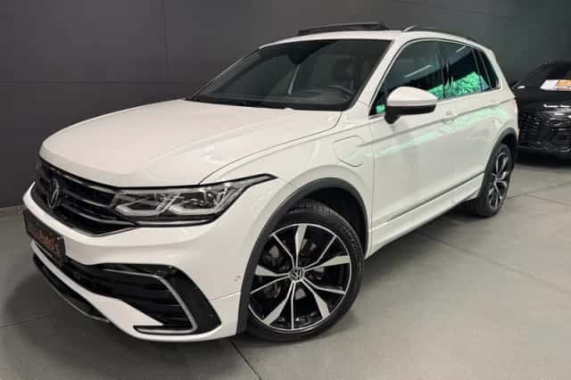 Volkswagen Tiguan (2022) thumbnail 5