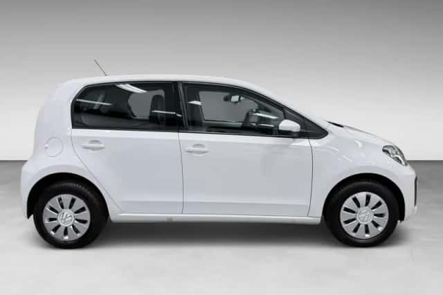 Volkswagen Up! (2022) thumbnail 2