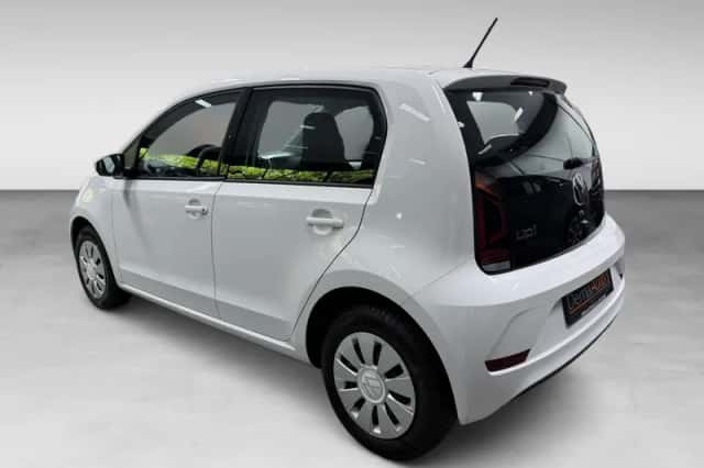 Volkswagen Up! (2022) thumbnail 4