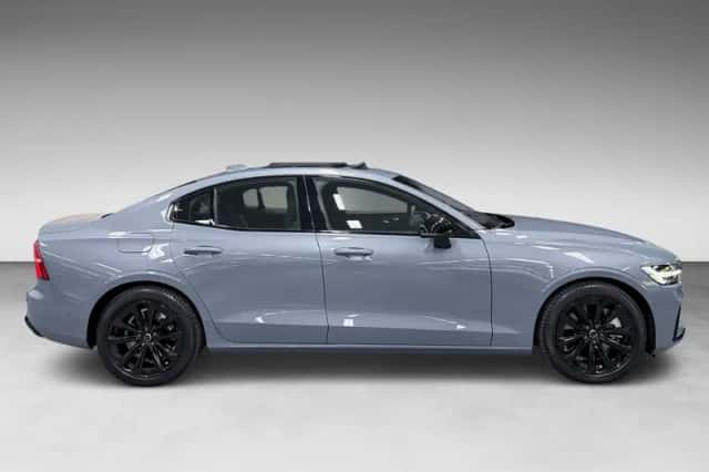 Volvo S60 (2024) thumbnail 5
