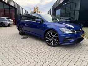 Volkswagen Golf (2017) thumbnail 2