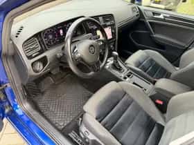 Volkswagen Golf (2017) thumbnail 12