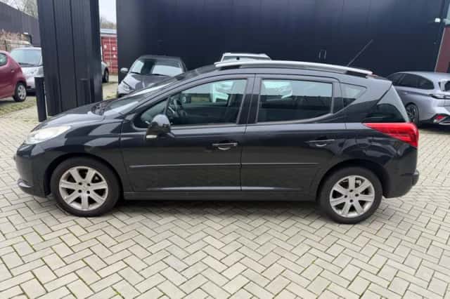 Peugeot 207 (2007) thumbnail 3