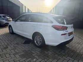 Hyundai i30 (2017) thumbnail 6