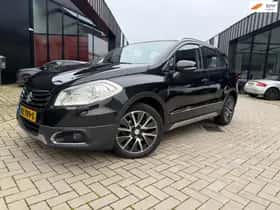 Suzuki SX4 S-Cross (2014) thumbnail 2