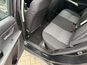 Suzuki SX4 S-Cross (2014) thumbnail 10