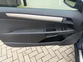 Opel Astra (2006) thumbnail 11