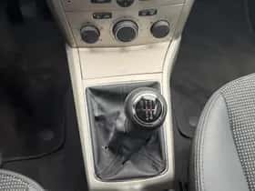 Opel Astra (2006) thumbnail 18