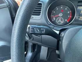 Volkswagen Golf (2011) thumbnail 14