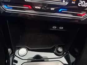 Volkswagen T-Roc (2024) thumbnail 17