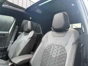 Volkswagen T-Roc (2024) thumbnail 21