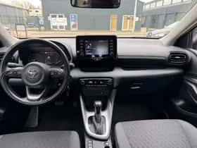 Toyota Yaris (2022) thumbnail 11