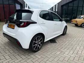 Toyota Yaris (2022) thumbnail 7