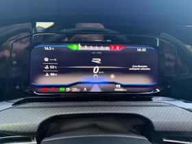 Volkswagen Golf (2023) thumbnail 16