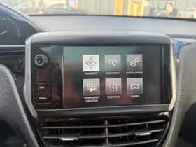 Peugeot 2008 (2016) thumbnail 14