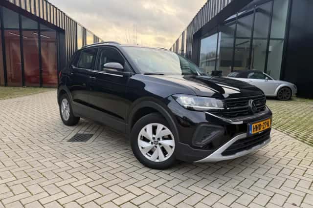 Volkswagen T-Cross (2024) thumbnail 3