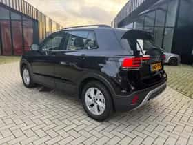Volkswagen T-Cross (2024) thumbnail 3