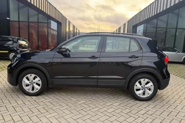Volkswagen T-Cross (2024) thumbnail 6
