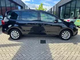 SEAT Alhambra (2021) thumbnail 5