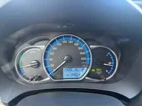 Toyota Yaris (2015) thumbnail 15