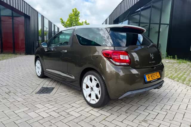 Citroën DS3 (2012) thumbnail 6