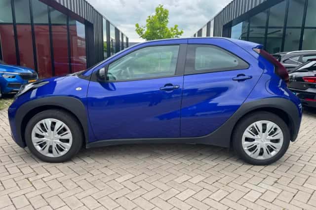 Toyota Aygo X (2023) thumbnail 4