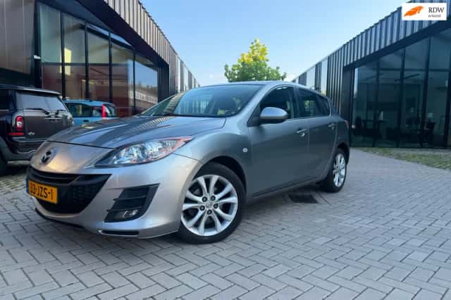 Mazda 3 (2009) thumbnail 2