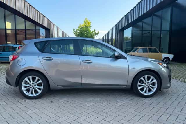 Mazda 3 (2009) thumbnail 5