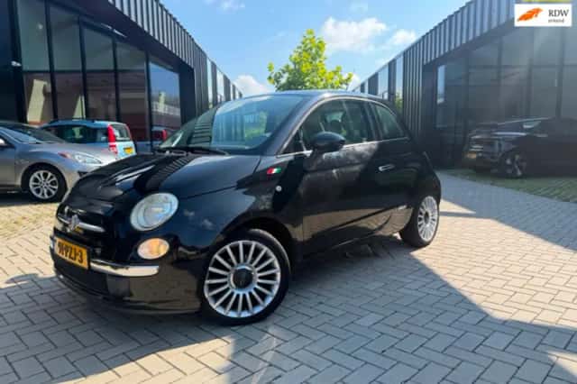 Fiat 500 (2011) thumbnail 1