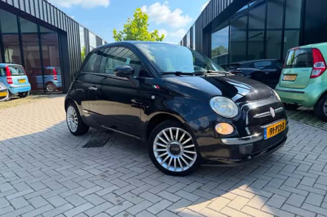 Fiat 500 (2011) thumbnail 3