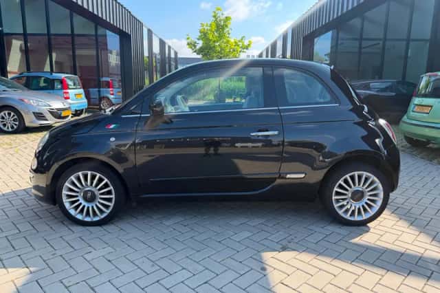 Fiat 500 (2011) thumbnail 4