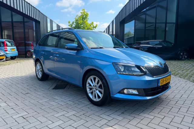 Škoda Fabia (2015) thumbnail 3