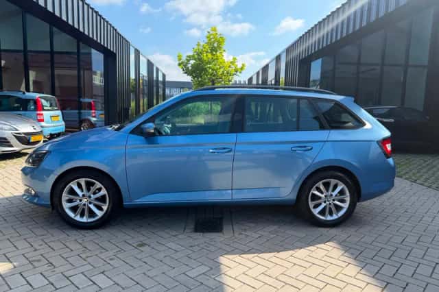 Škoda Fabia (2015) thumbnail 4