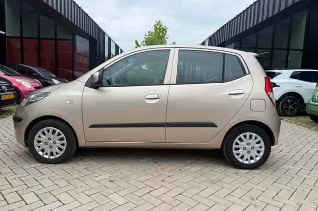 Hyundai i10 (2008) thumbnail 4