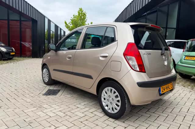 Hyundai i10 (2008) thumbnail 6