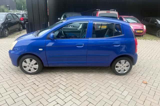 Kia Picanto (2004) thumbnail 2