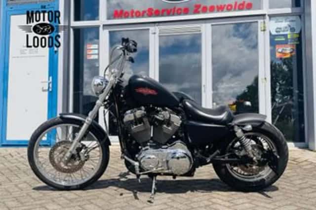HARLEY-DAVIDSON SPORTSTER (2014) thumbnail 2