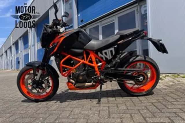 KTM 690 (2016) thumbnail 4