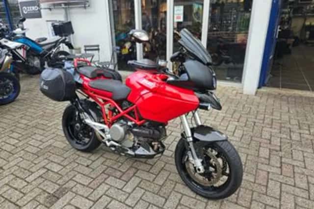 DUCATI MULTISTRADA (2006) thumbnail 3