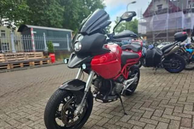 DUCATI MULTISTRADA (2006) thumbnail 4