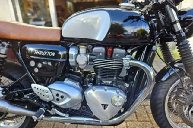 TRIUMPH THRUXTON (2016) thumbnail 5