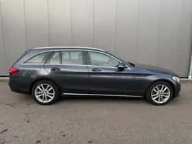 Mercedes-Benz C-Klasse (2015) thumbnail 3