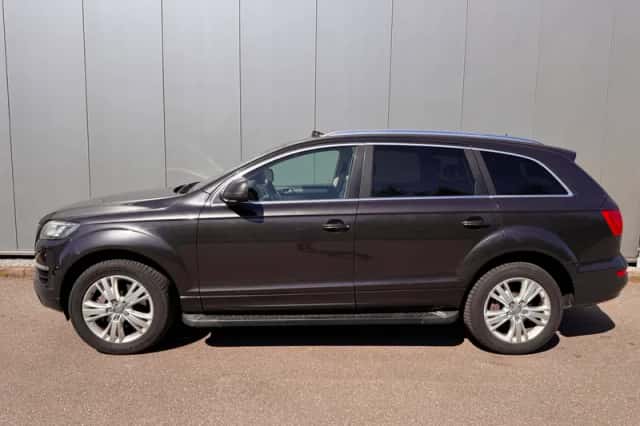 Audi Q7 (2010) thumbnail 4