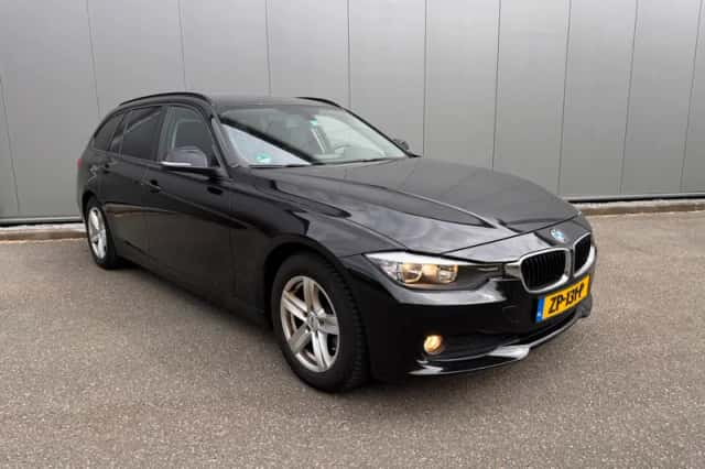 BMW 3-Serie (2013) thumbnail 1