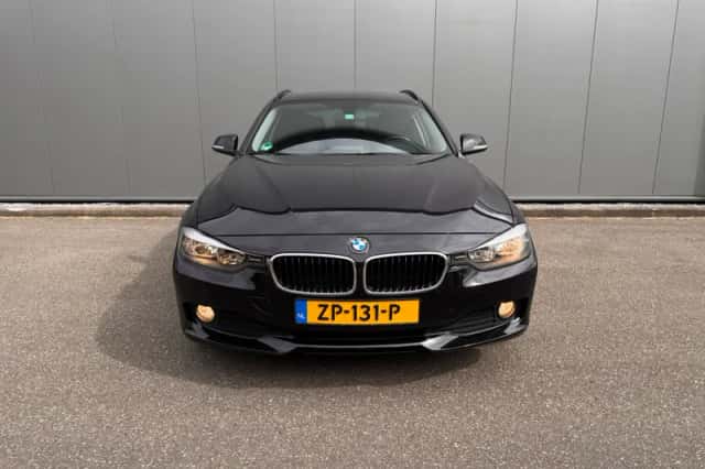 BMW 3-Serie (2013) thumbnail 2