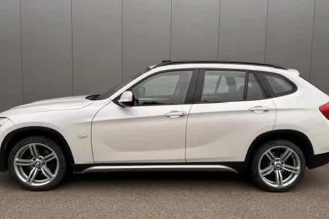 BMW X1 (2012) thumbnail 4