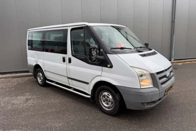 Ford Transit (2010) thumbnail 1