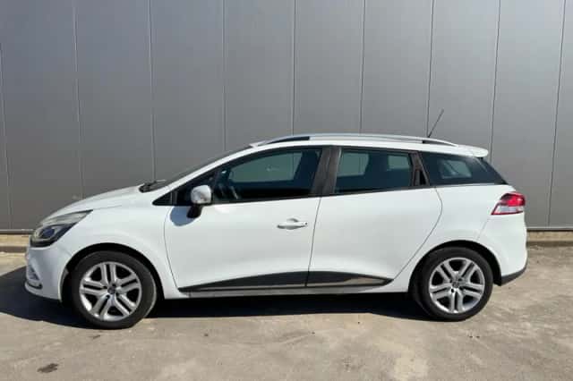 Renault Clio (2017) thumbnail 4